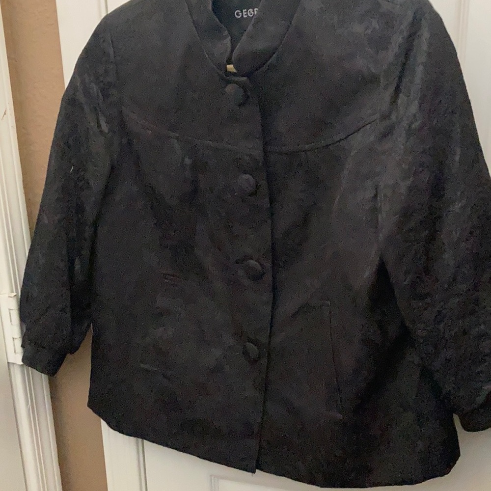 FINAL MARKDOWN Elegant George brocade look jacket 10